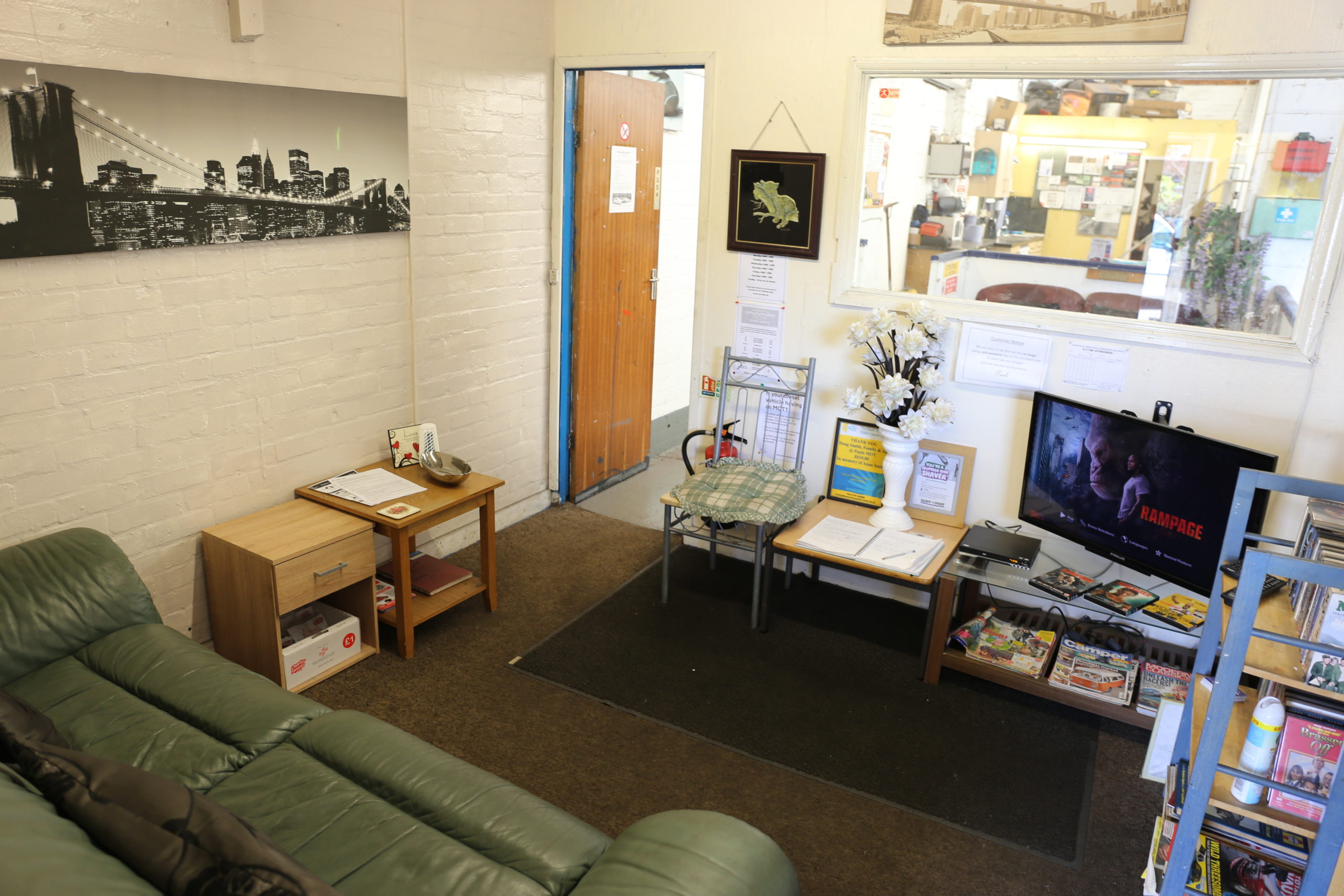 Just MOTs Customer Waiting Area